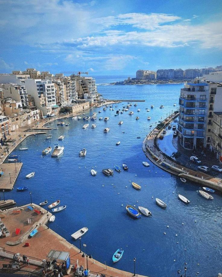 Seaside Spinola In St Julians, Queen Beds St. Julian's