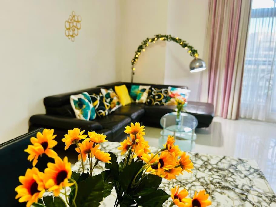 Seaside Spinola In St Julians, Queen Beds Apartamento St. Julian's